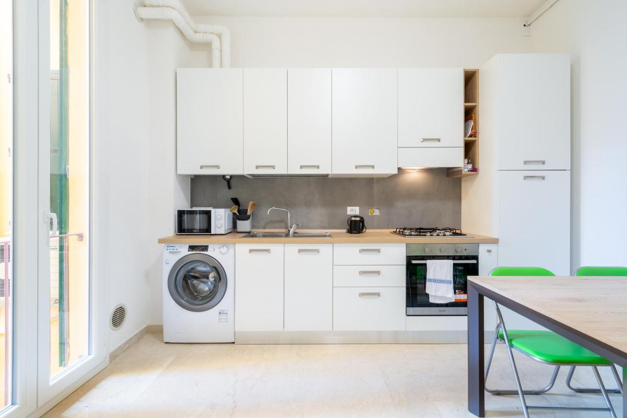 Housmart San Carlo 17 Apartment Bologna Exterior photo